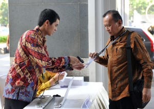 Presiden Joko Widodo (Jokowi) mengumpulkan 1.768 pejabat eselon II dari seluruh Kementerian/Lembaga (K/L) yang ada di instansi-instansi pemerintah, dalam Rapat Kerja Pemerintah, di Gedung Dhanapala, Kementerian Keuangan (Kemenkeu), Jakarta, Selasa (7/6) pagi.