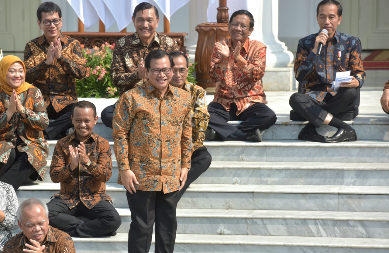 Sekretariat Kabinet Republik Indonesia President Jokowi Introduces