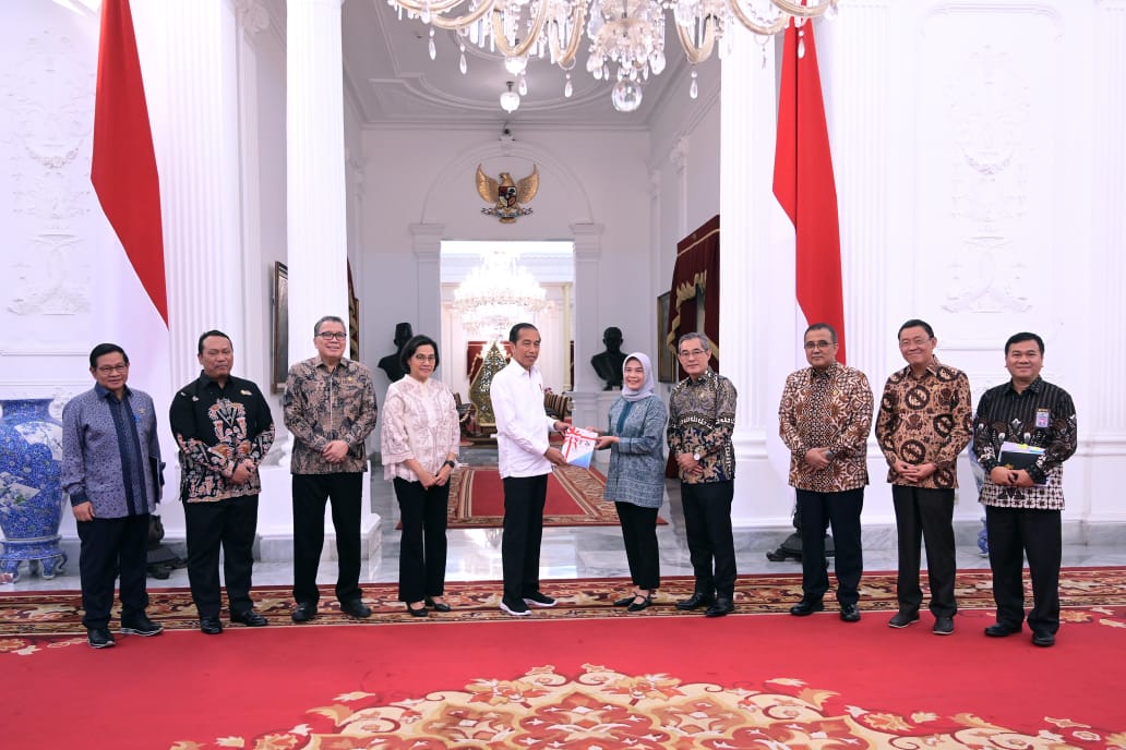 Sekretariat Kabinet Republik Indonesia Presiden Jokowi Terima Ihps I