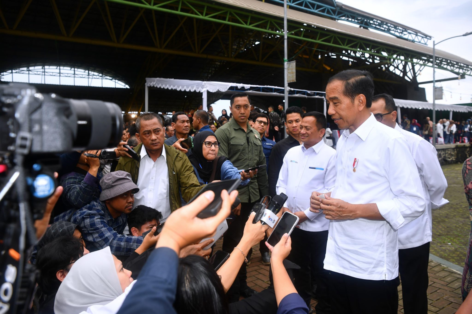 Sekretariat Kabinet Republik Indonesia President Jokowi Appoints Tito