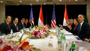 Presiden Jokowi bertemu Presiden AS Barack Obama, di Beijing, RRT, Senin (10/11)