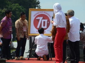 Presiden Jokowi mencanangkan Gerakan Nasional "Ayo Kerja" di Pulau, Sabang, Aceh, Selasa (10/3)