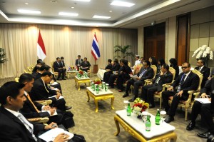 Suasana pertemuan bilateral Presiden Jokowi dan PM Thailand Prayut Chan O Cha, di JCC Jakarta, Kamis (23/4) pagi