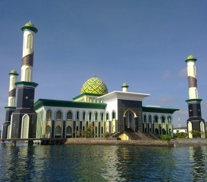 Masjid_Al_Munawaroh_Ternate