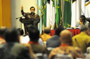 Seskab Pramono Anung saat menjadi narasumber Forum Kesbangpol, di Kemendagri, Jakarta, Kamis (3/9)
