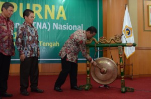 Mentan Amran Sulaiman mewakili Presiden Jokowi membuka Rembuk Nasional dan KTNA Ekspor 2015, di Boyolali, Jateng, Jumat (6/11) pagi
