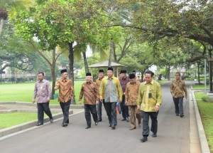 Pengurus MUI bergegas untuk bertemu Presiden Jokowi di Istana Merdeka