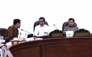 Presiden Jokowi Memimpin Rapat Terbatas tentang Pemberantasan Narkoba dan Rehabilitasi Korban Penyalahgunaan Narkoba di Kantor Presiden, Jakarta, Rabu (24/2) Siang.Terbatas tentang Pemberantasan Narkoba dan Rehabilitasi Korban Penyalahgunaan Narkoba di Kantor Presiden, Jakarta, Rabu (24/2) Siang.