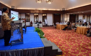 Sekretaris Kabinet Pramono Anung memberikan Key Note Speech pada acara Seminar dan Lokakarya Nasional Partisipasi Publik Dalam Peningkatan Kualitas Tatakelola dan Kinerja Penanganan Kasus Korupsi yang diselenggarakan oleh Indonesian Coruption Watch (ICW) di Hotel sari Pan Pacific Jakarta, Selasa(3/5) Pagi.