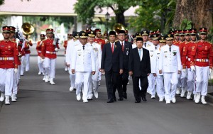 Kirab Pelantikan Gubernur dan Wakil Gubernur hasil Pilkada serentak Tahun 2015 di Istana Kepresidenan Jakarta, (12/2/2016) Lalu.