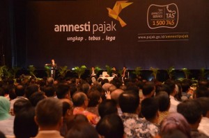 Presiden Jokowi menyampaikan sosialisasi amnesti pajak, di JI Expo Kemayoran, Jakarta, Senin (1/8) siang. (Foto: Deny S/Humas)