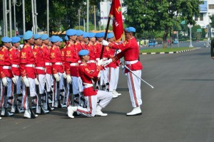 Prosesi petugas jaga Istana Kepresidenan (Foto: BPMI)