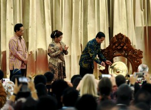 Presiden Jokowi membuka Pertemuan Tingkat Tinggi The 2ndInternational Symposium on Fisheries Crime, di Gedung Agung, Istana Kepresidenan Yogyakarta, Senin (10/10) pagi. (Foto: Agung/Humas)