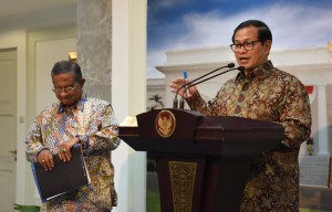 Seskab Pramono Anung memberi keterangan pers di Kantor Presiden, Rabu (26/10). (Foto: Humas/Jay)
