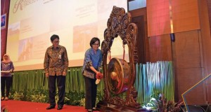 Menteri Keuangan Sri Mulyani membuka Rakernas Ditjen Kekayaan Negara, di aula Djuanda, Kemenkeu, Jakarta, Rabu (2/11) pagi