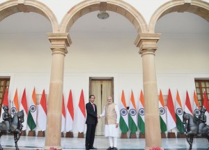 Presiden Jokowi dan PM Modi di Hyderabad House, New Delhi, Senin (12/12) siang waktu setempat. (Foto: BPMi/Rusman)