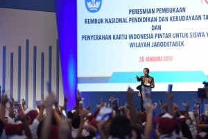 Presiden Jokowi memberikan sambutan pada pembukaan Rembuk Nasional Pendidikan dan Kebudayaan Tahun 2017, di Jakarta JI Expo), Kemayoran, Jakarta, Kamis (26/1) pagi. (Foto: OZI/Humas)