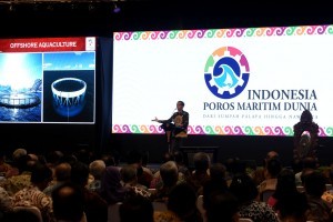 President Jokowi delivers his speech at the opening of the 2017 National Coordination Meeting on Maritime Affairs, at Sasana Kriya, TMII, East Jakarta, Thursday (4/5). (Photo: PR/Oji) 