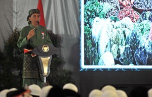 President Jokowi delivers a remarks at the Opening of National Pasanggiri and the 2017 Teenage National Championship of National Pencak Silat School (Persinas) ASAD, at Minhaajurrosyidiin Islamic Boarding School, Lubang Buaya, Jakarta, Tuesday (8/8) morning (Photo: JAY/ PR)