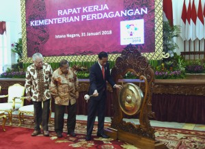 Presiden Jokowi saat membuka Rapat Kerja Kementerian Perdagangan, di Istana Negara, Jakarta, Rabu (31/1) pagi. (Foto: Humas/Rahmat)