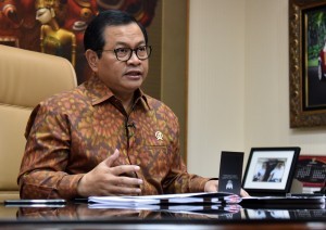 Cabinet Secretary Pramono Anung in an interview in his office. (Photo by: Rahmat/Public Relations)