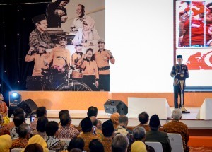 President Jokowi delivers his remarks at the opening of Indonesian Retirees Week at Balai Kartini, Jakarta, Tuesday (25/9). Photo by: Agung/ Public Relations Division of Cabinet Secretariat)