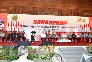 Presiden Jokowi saat menghadiri acara sarasehan di Gedung Pusat Rekreasi dan Promosi Pembangunan (PRPP), Kota Semarang, Kamis, (22/11). (Foto: BPMI)
