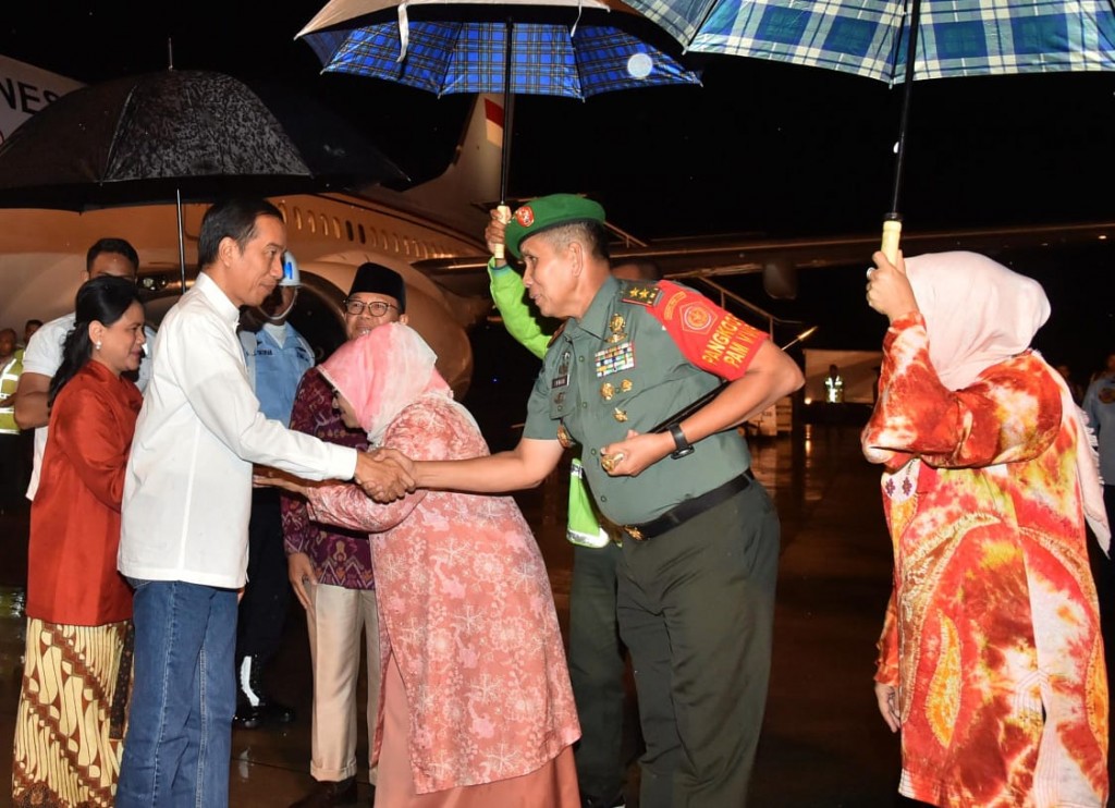 Sekretariat Kabinet Republik Indonesia | Tinggalkan Pekanbaru, Presiden ...