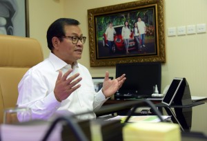 Cabinet Secretary Pramono Anung speaks in an interview at his office, Jakarta, Sunday (21/4). (Photo by: Jay/PR Division)