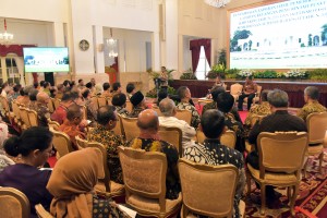 Presiden Jokowi memberi sambutan pada acara Penyampaian Laporan Hasil Pemeriksaan Atas LKPP Tahun 2018 dan Ikhtisar Hasil Pemeriksaan Semester II Tahun 2018, di Istana Negara, Jakarta, Rabu (29/5). (Foto: Humas/Rahmat)