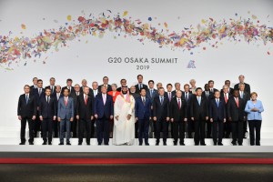 Presiden Jokowi bersama para pemimpin dunia menghadiri pembukaan KTT G-20, di Intex, Osaka, Jepang, Jumat (28/6) pagi. (Foto: Setpres)