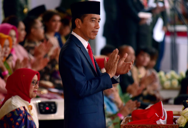 Sekretariat Kabinet Republik Indonesia | Upacara Penurunan Bendera ...