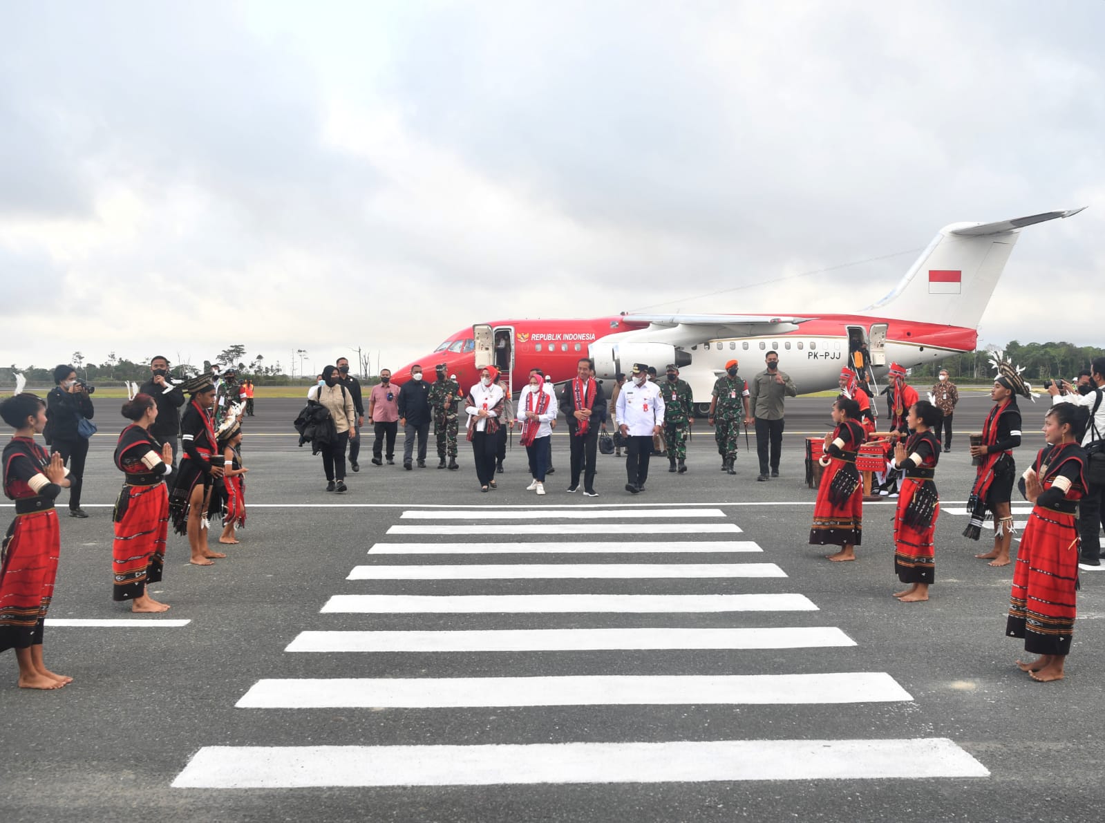 Sekretariat Kabinet Republik Indonesia | Presiden akan Bagikan Bansos ...