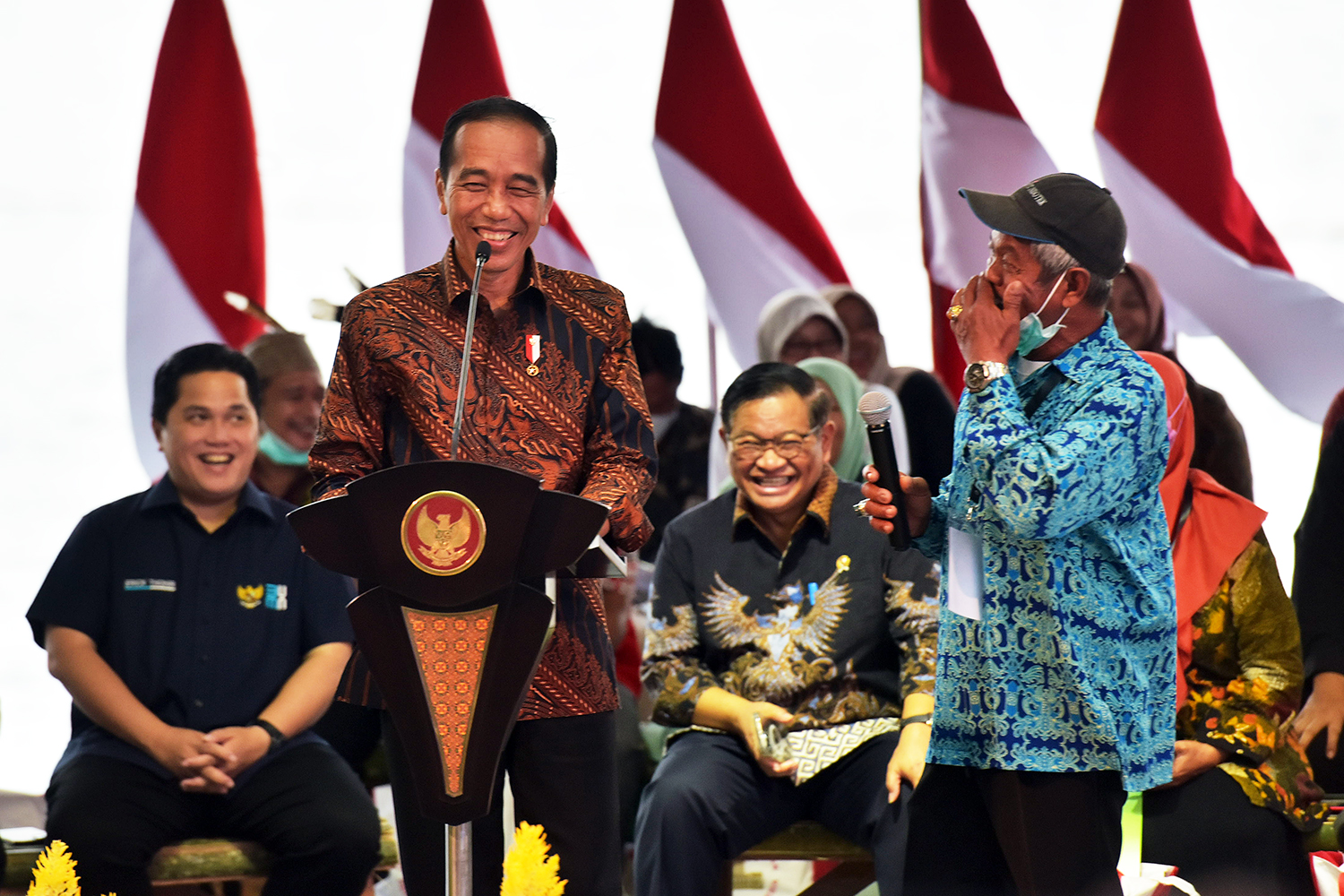 Sekretariat Kabinet Republik Indonesia | President Jokowi Hands Over ...