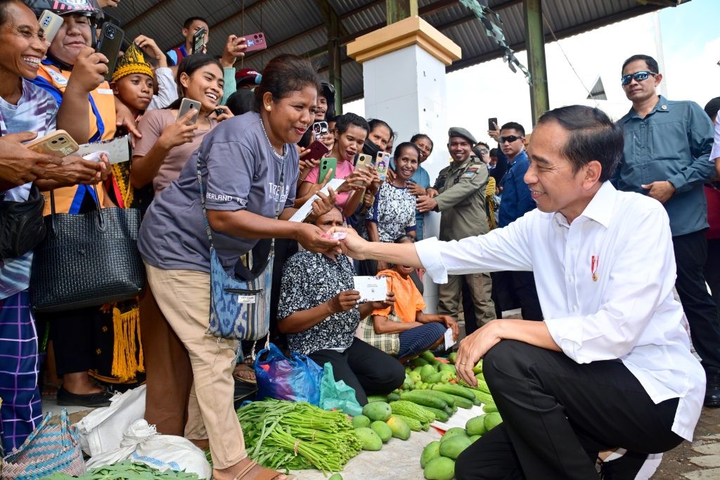 Sekretariat Kabinet Republik Indonesia | President Jokowi Inspects ...