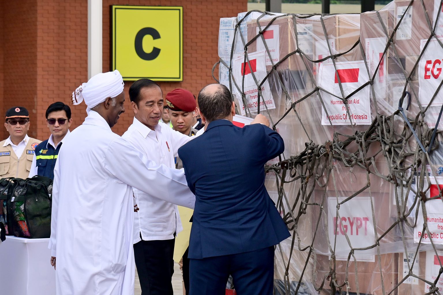 Sekretariat Kabinet Republik Indonesia | Presiden Jokowi Lepas ...