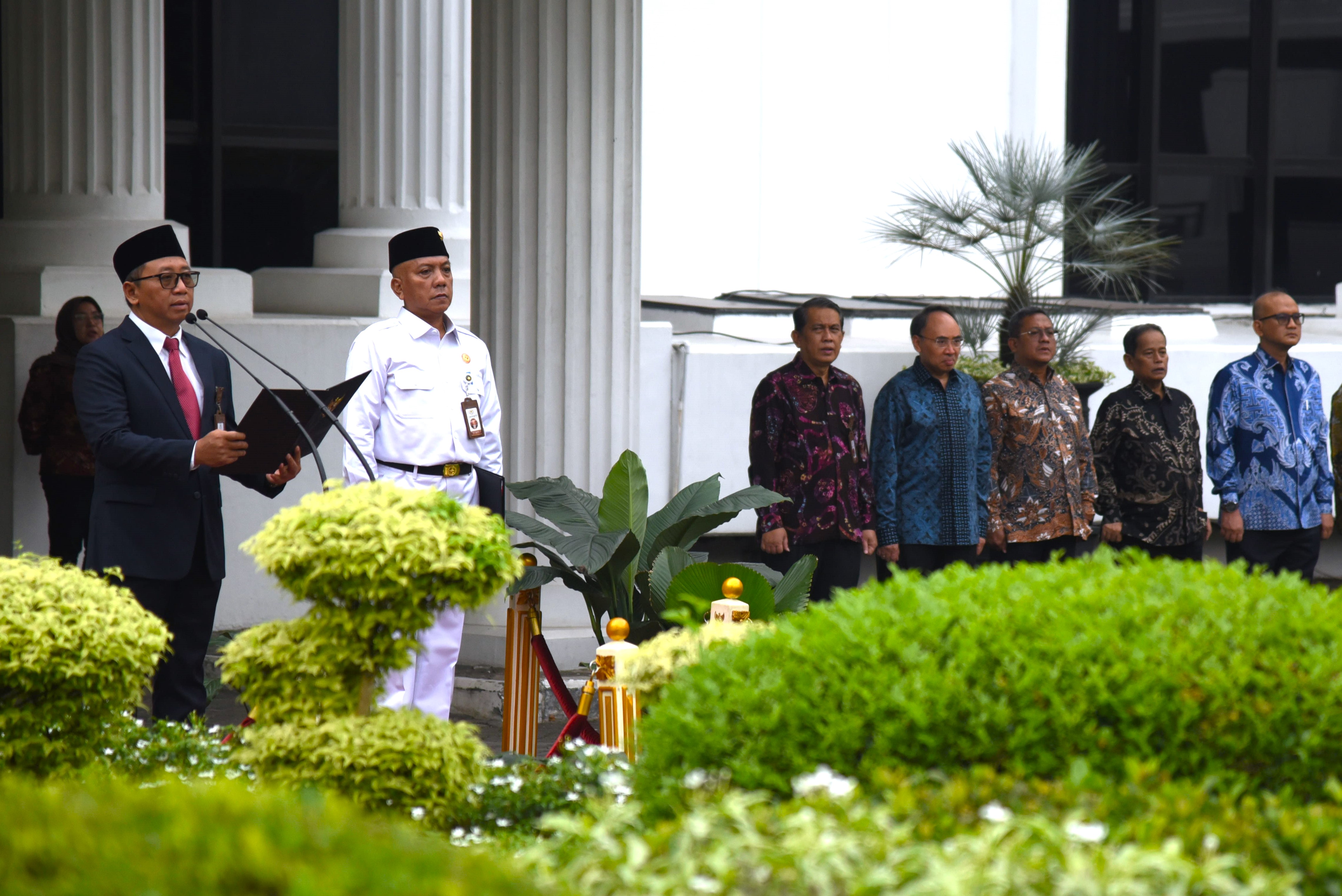 Sekretariat Kabinet Republik Indonesia | Pejabat Dan Pegawai ...