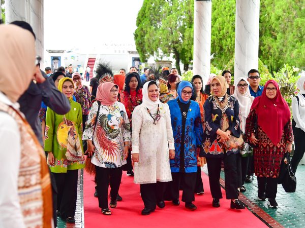 Sekretariat Kabinet Republik Indonesia Berkunjung Ke Papua Ibu Iriana Akan Hadiri Puncak