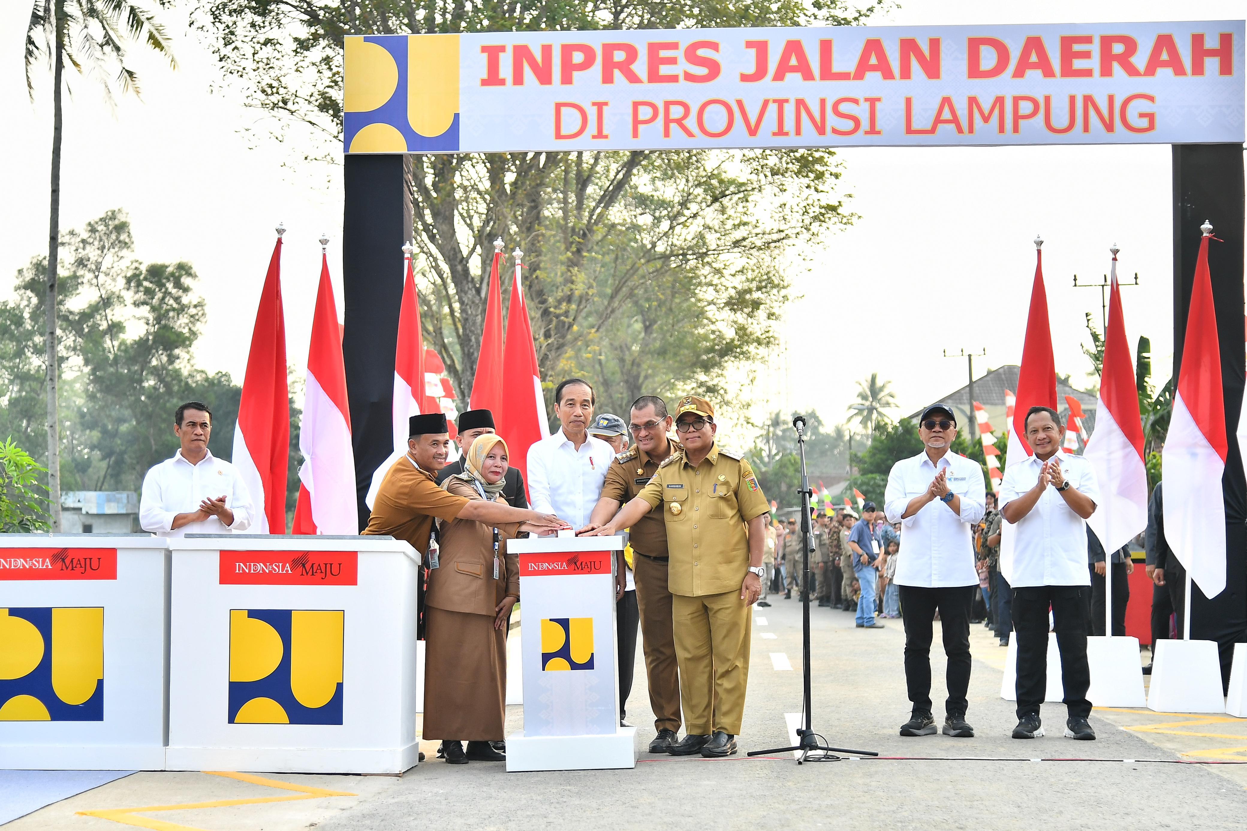 Sekretariat Kabinet Republik Indonesia | President Jokowi Inaugurates ...