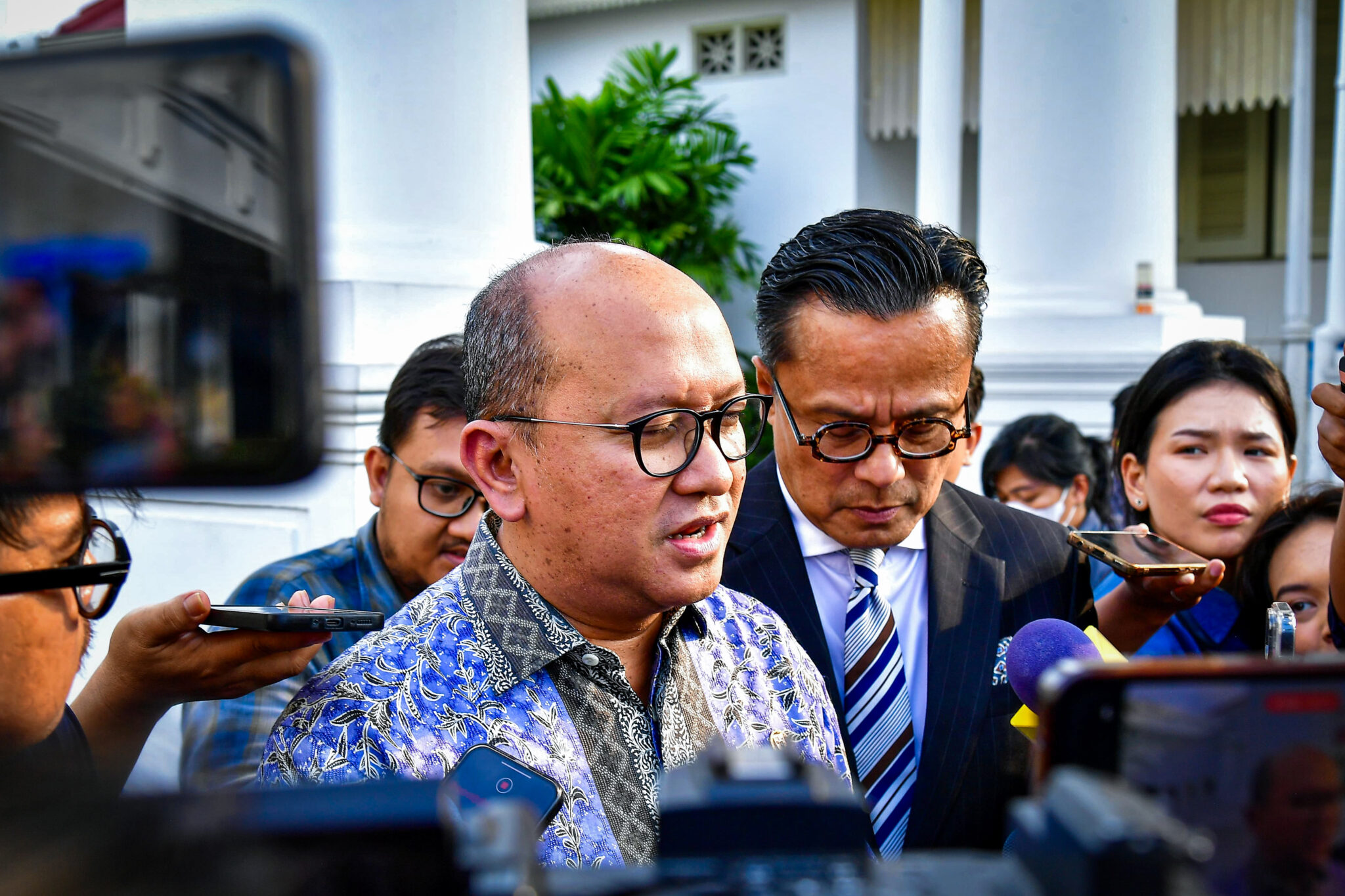 Indonesia’s $900B Wealth Fund Vows Transparency After Moody’s Cut