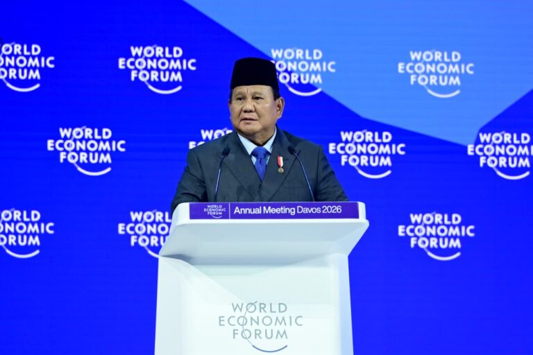 Presiden Prabowo menegaskan komitmen Indonesia untuk membangun kesejahteraan rakyat yang berkeadilan melalui pemerintahan yang bersih, ekonomi terbuka, dan peran aktif dalam menjaga perdamaian dunia alam pidato kunci pada World Economic Forum (WEF) Annual Meeting 2026 di Davos, Swiss, Kamis, 22 Januari 2026.