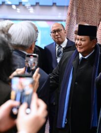 Presiden Prabowo mengunjungi Paviliun Indonesia usai menyampaikan pidato kunci dalam rangkaian Annual Meeting World Economic Forum (WEF) 2026 di Davos, Swiss, pada Rabu, 22 Januari 2026.