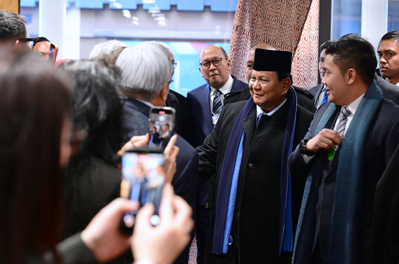Presiden Prabowo mengunjungi Paviliun Indonesia usai menyampaikan pidato kunci dalam rangkaian Annual Meeting World Economic Forum (WEF) 2026 di Davos, Swiss, pada Rabu, 22 Januari 2026.