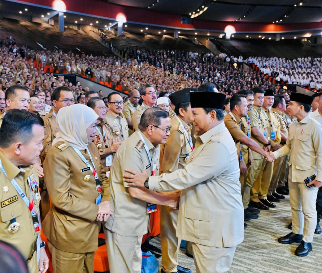 Presiden Prabowo menegaskan bahwa Indonesia masih menghadapi tantangan besar, terutama dalam pengentasan kemiskinan dan peningkatan kesejahteraan rakyat dalam Rapat Koordinasi Nasional (Rakornas) Pemerintah Pusat dan Daerah Tahun 2026 di Sentul International Convention Center (SICC), Kabupaten Bogor, Provinsi Jawa Barat, pada Senin, 2 Februari 2026.