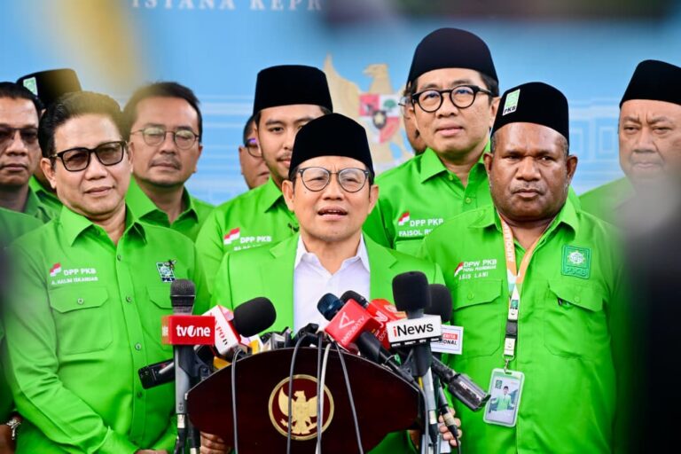 Presiden Prabowo menerima jajaran pengurus Dewan Pengurus Pusat (DPP) Partai Kebangkitan Bangsa (PKB) dalam sebuah pertemuan di Istana Merdeka Jakarta, pada Rabu, 4 Februari 2026.