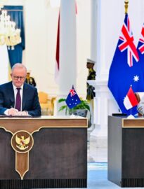 Prabowo Subianto dan Perdana Menteri (PM) Australia melakukan penandatanganan Traktat Keamanan Bersama di Istana Merdeka, Jakarta, pada Jumat, 6 Februari 2026.