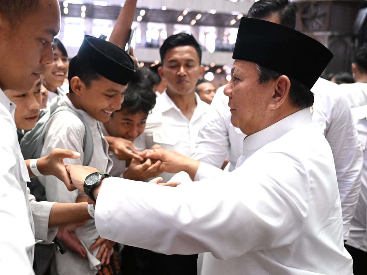 Presiden Prabowo menyampaikan rencana penyediaan lahan di kawasan Bundaran Hotel Indonesia (HI), Jakarta, untuk pembangunan gedung bagi Majelis Ulama Indonesia (MUI) serta berbagai lembaga umat Islam dalam taklimatnya di Masjid Istiqlal, Jakarta pada Sabtu, 7 Februari 2026.