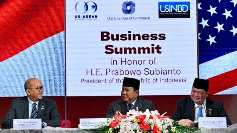 Presiden memberikan sambutan pada sesi roundtable Business Summit di Washington DC, Amerika Serikat, pada Rabu, 18 Februari 2026.