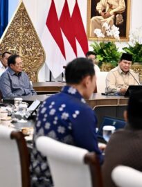 Presiden Prabowo Subianto menggelar acara silaturahmi dan diskusi bersama sejumlah tokoh nasional di Istana Merdeka, Jakarta, pada Selasa malam, 3 Maret 2026.