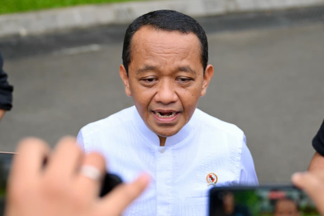 Menteri Energi dan Sumber Daya Mineral (ESDM) Bahlil Lahadalia menyampaikan bahwa cadangan bahan bakar minyak (BBM) nasional saat ini berada dalam kondisi aman pada Rabu, 4 Maret 2026.